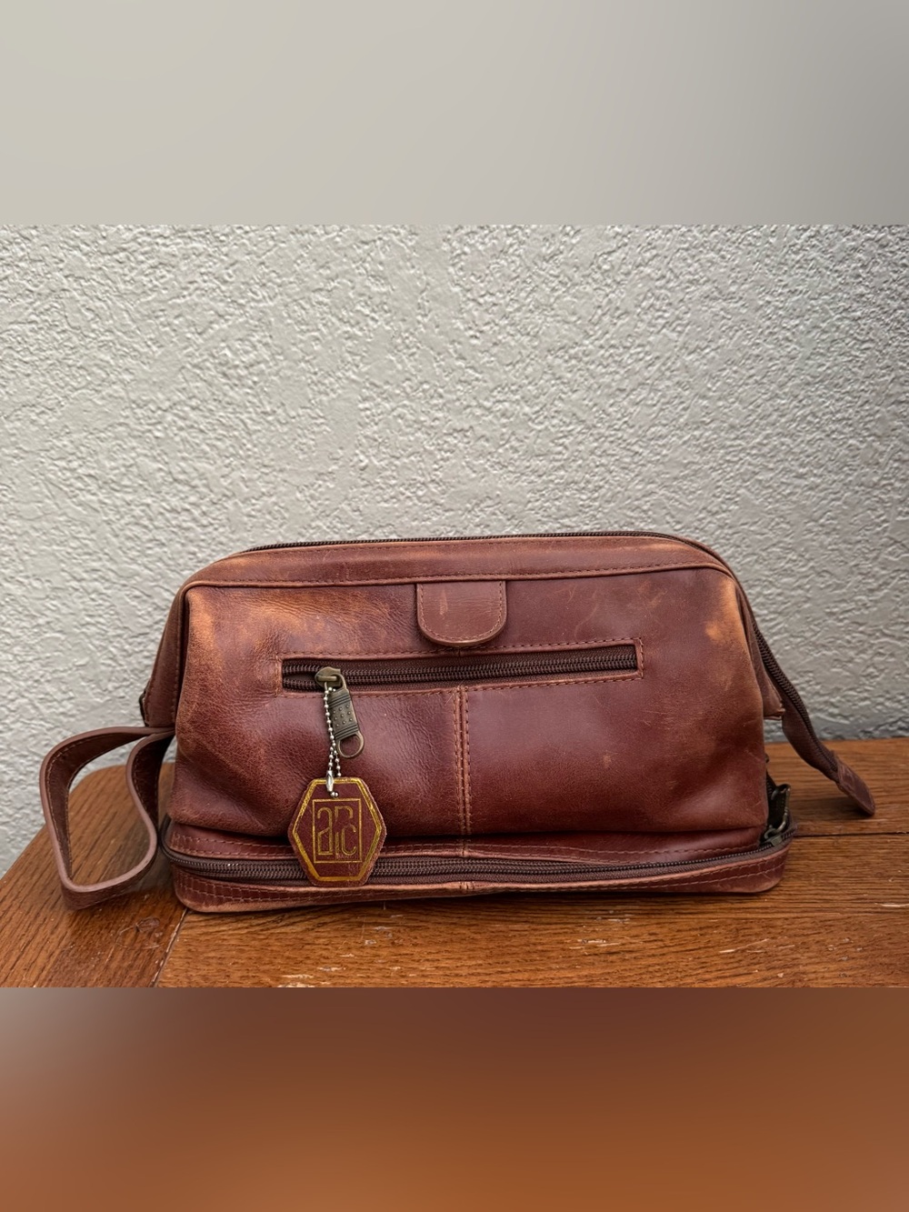 Vintage Brown AmeriLeather Rugged Dopp Travel/Toiletry Bag